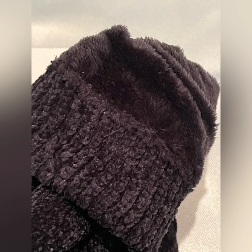 Isotoner Chenille Gloves